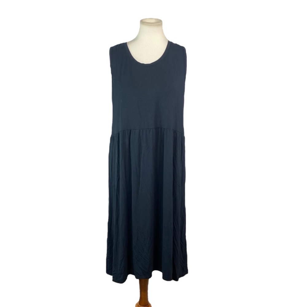 Woman’s LOGO by Lori Goldstein black sleeveless comfy lounge dress size M